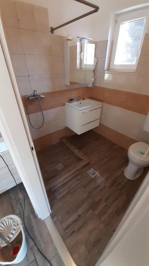 Alom Apartman Hajdúszoboszló Εξωτερικό φωτογραφία