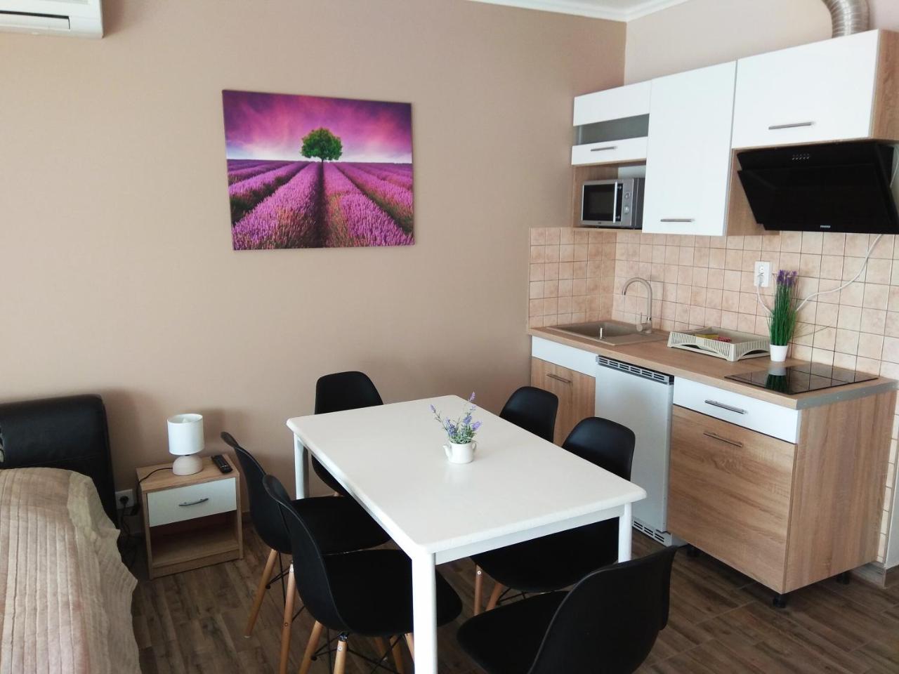 Alom Apartman Hajdúszoboszló Εξωτερικό φωτογραφία