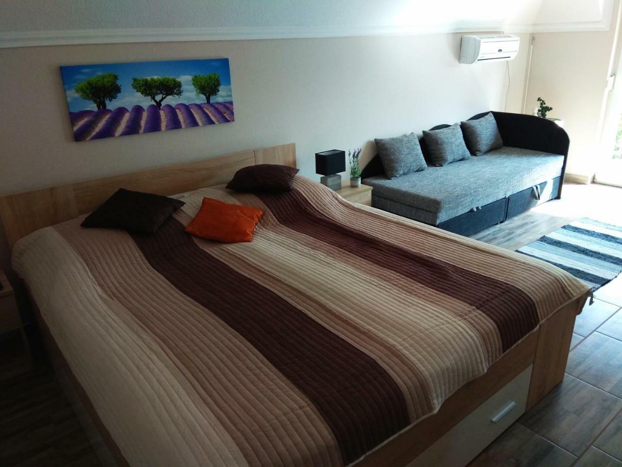 Alom Apartman Hajdúszoboszló Εξωτερικό φωτογραφία